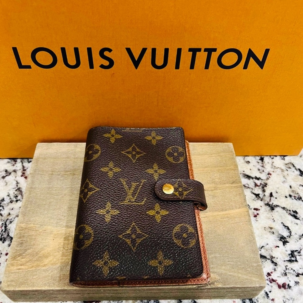 Louis Vuitton Agenda PM